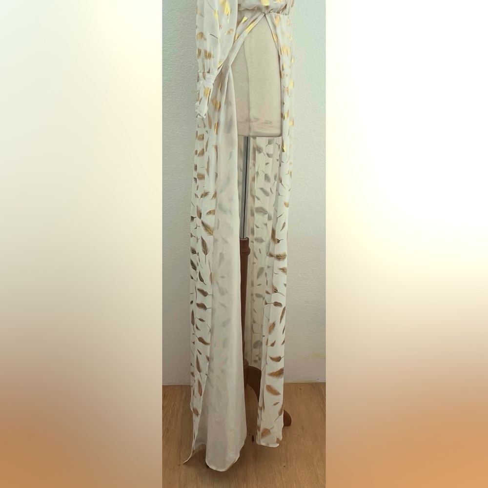 NWT Miss Ord Sheer Long Sleeve Feather Patrn High Slit Women's Maxi Cover Dress. - Picture 3 of 16